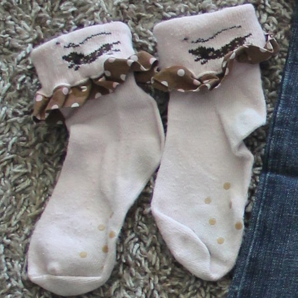 Gymboree Girls (3 Piece) Size 18-24 Months/2T Pink Hotdog Sweater Set - Used - Picture 6 of 10